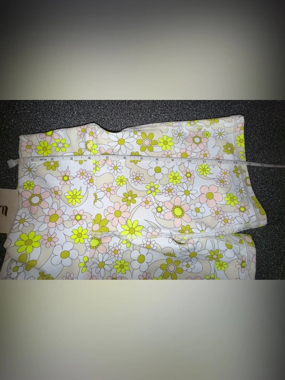 Fabletics NWT!! Pink/Neon Yellow Floral Sports Bra and Shorts Set Size XXS